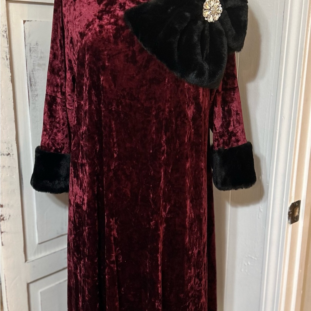 Velvet Burgundy Dress with Black Fur Accents